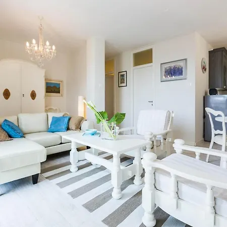 Azzurro 4 Stars * Zadar